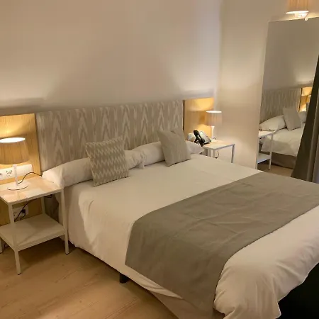 Center Hotel